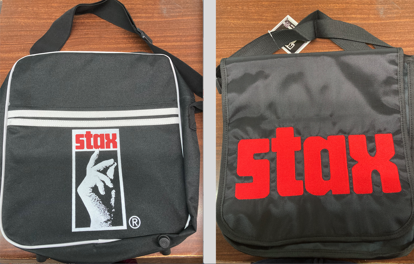 メンフィス・ソウル名門スタックス/STAX社のロゴ入り、英国ナイロン製ショルダーバッグ(オフィシャル・ライセンス品)x2種入荷(新品)!