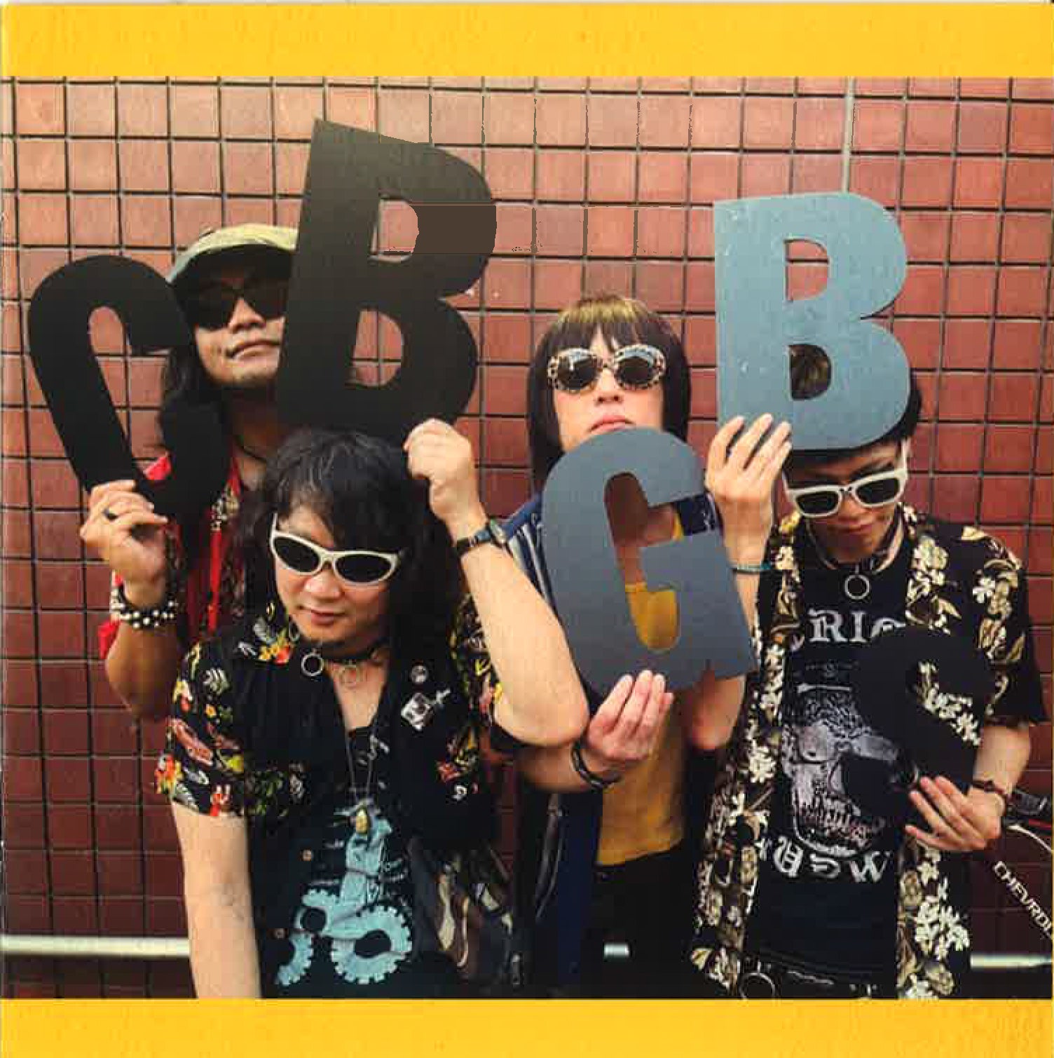 CBGBs, THE (ザ・シビジビズ) - The CBGBs 1st. EP : What Can I Do ? / You And Me (日本500枚限定自主制作2曲入りCD / New) 名古屋パンク・バンド'25年デビューEP!特典ステッカー付き