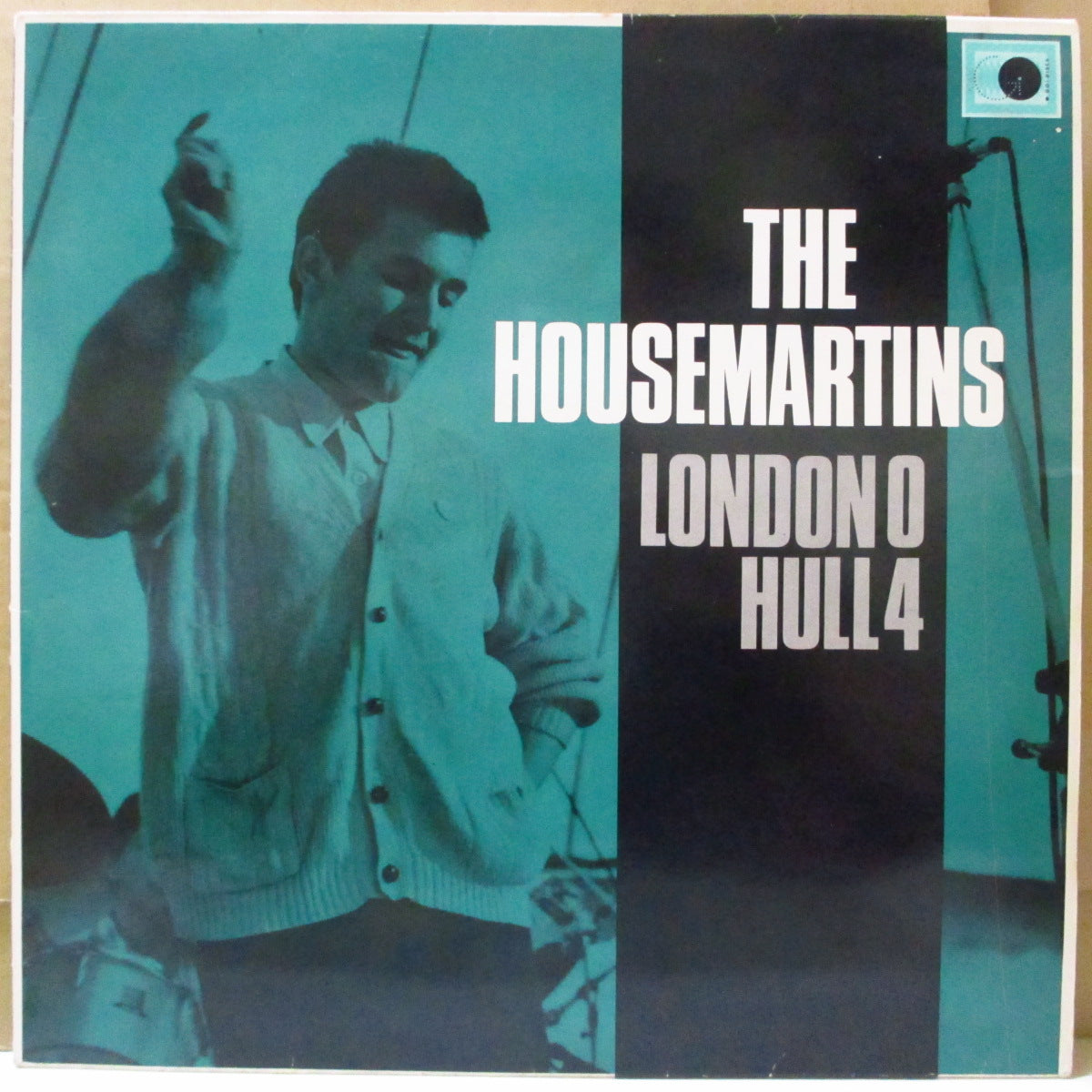 HOUSEMARTINS, THE (ハウスマーティンズ) - London 0 Hull 4 (UK オリジナル LP+固紙インナー/レーベルロゴ右上印刷光沢ジャケ) '86年1stアルバム
