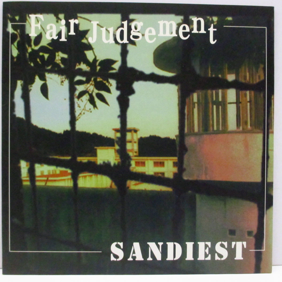 SANDIEST (サンディエスト) - Fair Judgement (Japan '00 オリジナル 7"/光沢固紙ジャケ) サード!