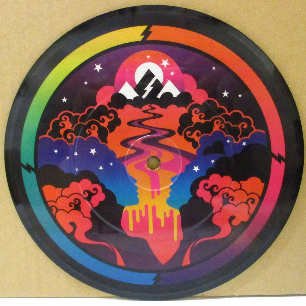 MUSE (ミューズ) - Invincible (UK '07 限定「ピクチャー」 7インチ+レアステッカー付きPVC)