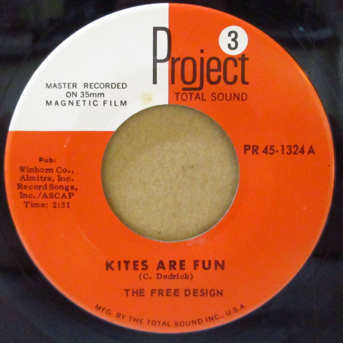 FREE DESIGN, THE (ザ・フリー・デザイン) - Kites Are Fun / The Proper Ornaments (US '67 オリジナル7インチ)両面サンシャインポップ名曲!