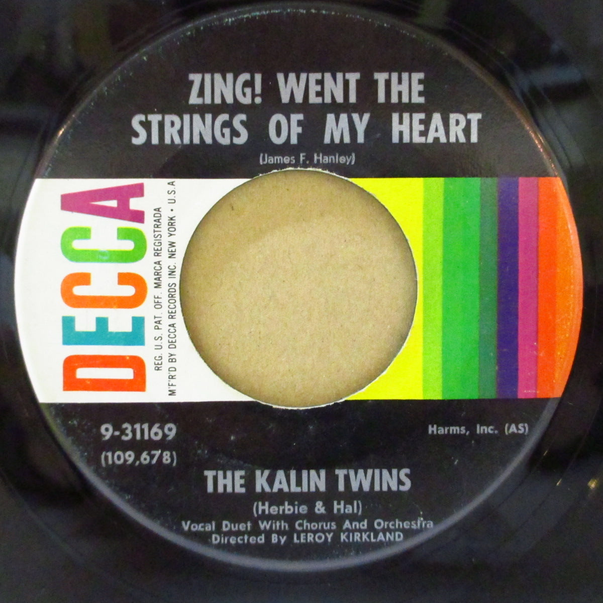 KALIN TWINS (カリン・ツインズ) - Zing! Went The Strings Of My Heart (US オリジナル 7インチ) 古典ポップ名曲の清涼ティーンポップ・カヴァ!