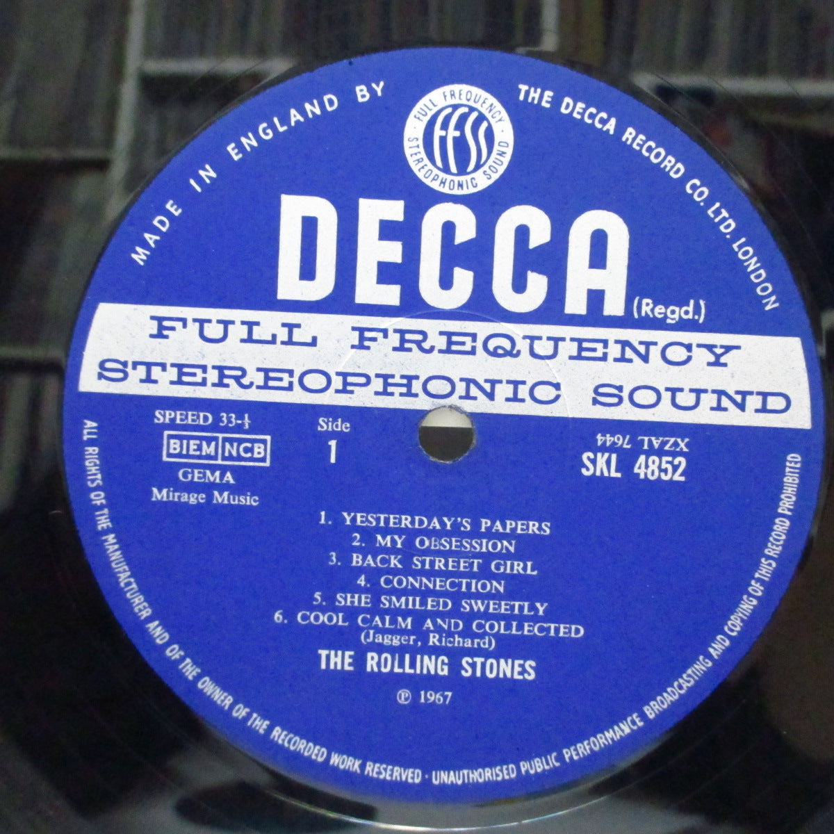 ROLLING STONES (ローリング・ストーンズ) - Between The Buttons (UK オリジナル「アンボックスロゴ」ステレオLP/表面コーティングジャケ)