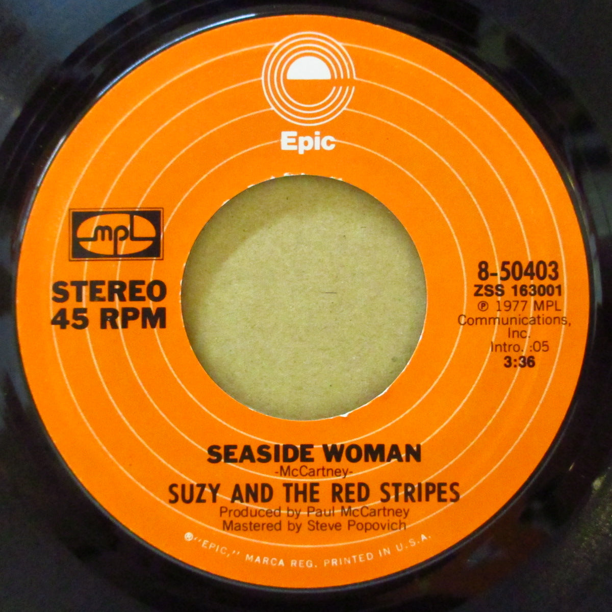 SUZY AND THE RED STRIPES (Linda & Paul McCartney ) (スージー&レッド・ストライプス = リンダ&ポール・マッカートニー) - Seaside Woman (US '77 オリジナル 7インチ+カンパニースリーブ)
