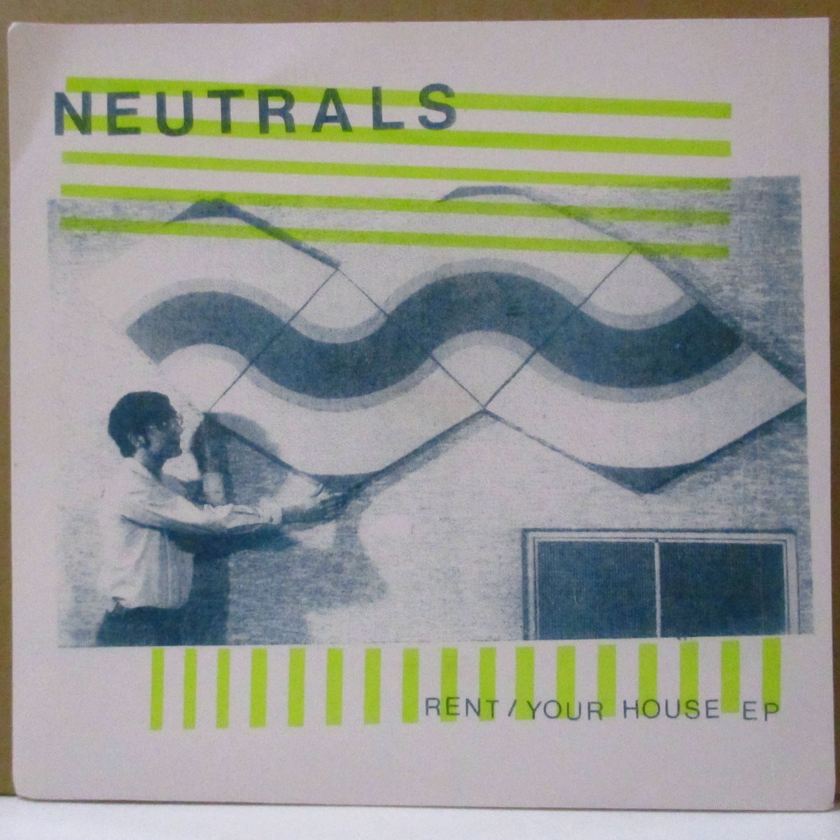 NEUTRALS (ニュートラルズ) - Rent/Your House +3 (US '23 限定300枚再発33回転4曲入り 7インチ+「グリーン」光沢ジャケ, インサート)