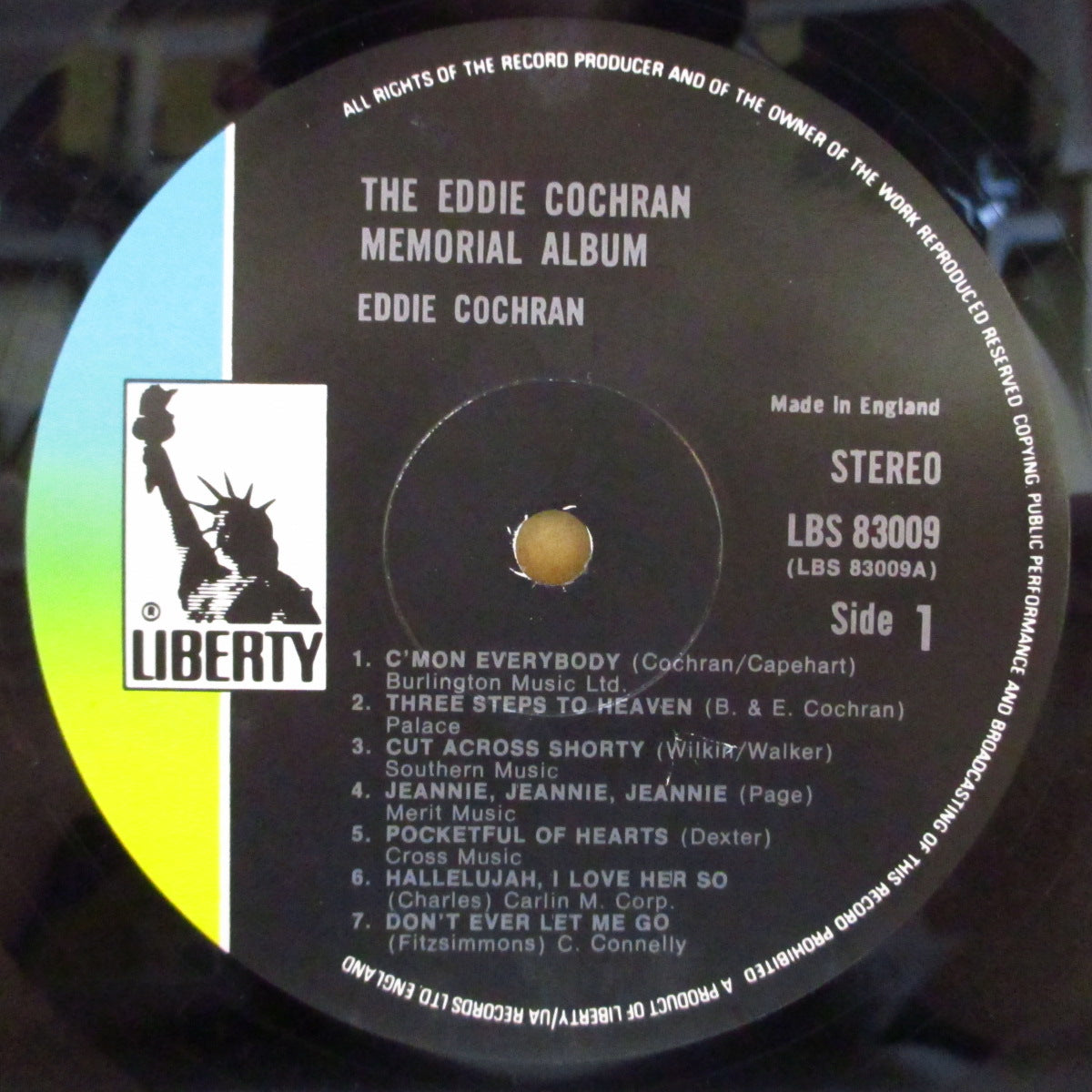 EDDIE COCHRAN (エディ・コクラン) - The Eddie Cochran Memorial Album (UK '70 再発「黒&レインボー・ラベ ver」疑似ステレオ LP/表面コーティング・ジャケ) 近年稀な美品
