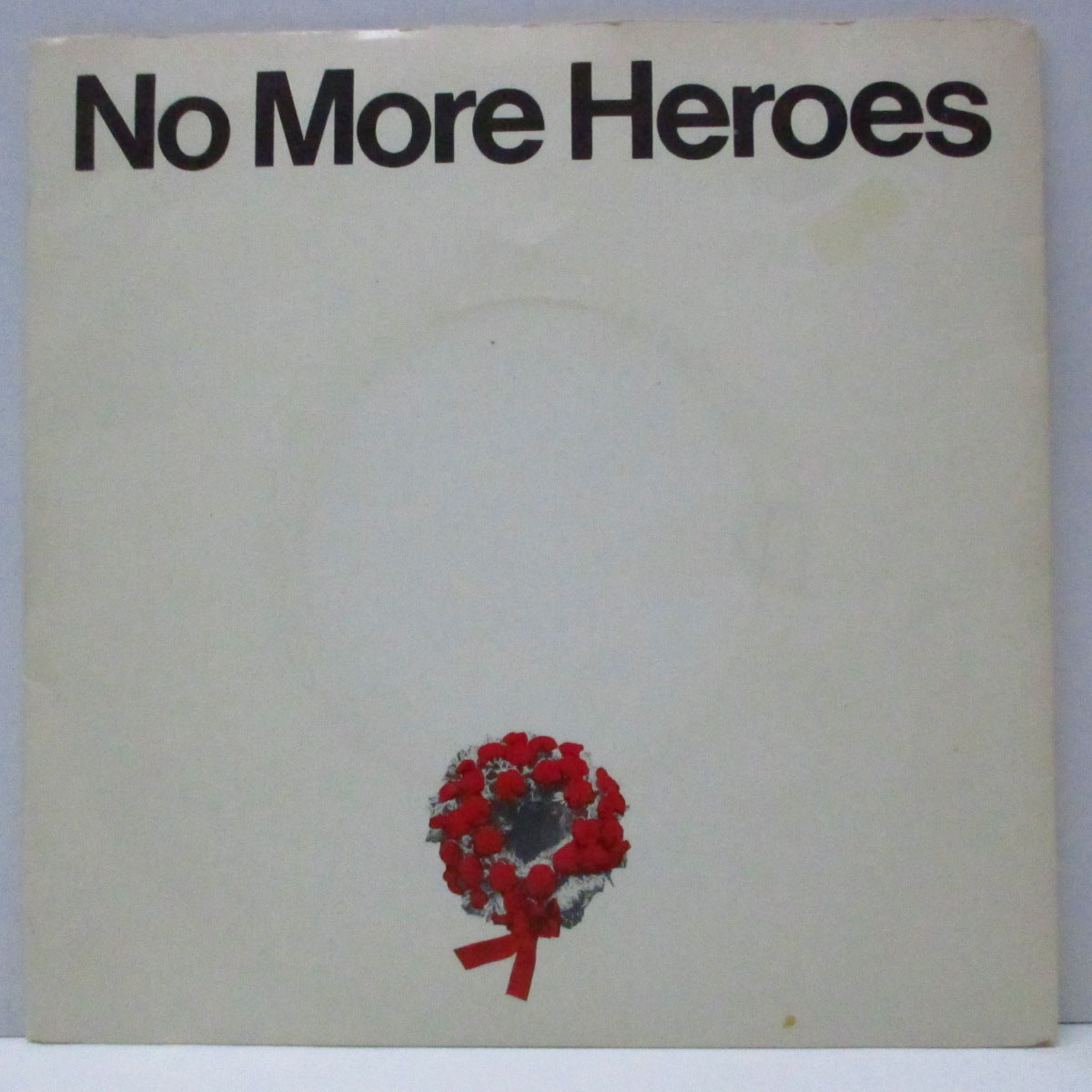 STRANGLERS, THE (ストラングラーズ ) - No More Heroes (UK '77セカンドプレス「赤/白ラベ」ラウンドセンター 7"/光沢紙固紙折り返ジャケ)