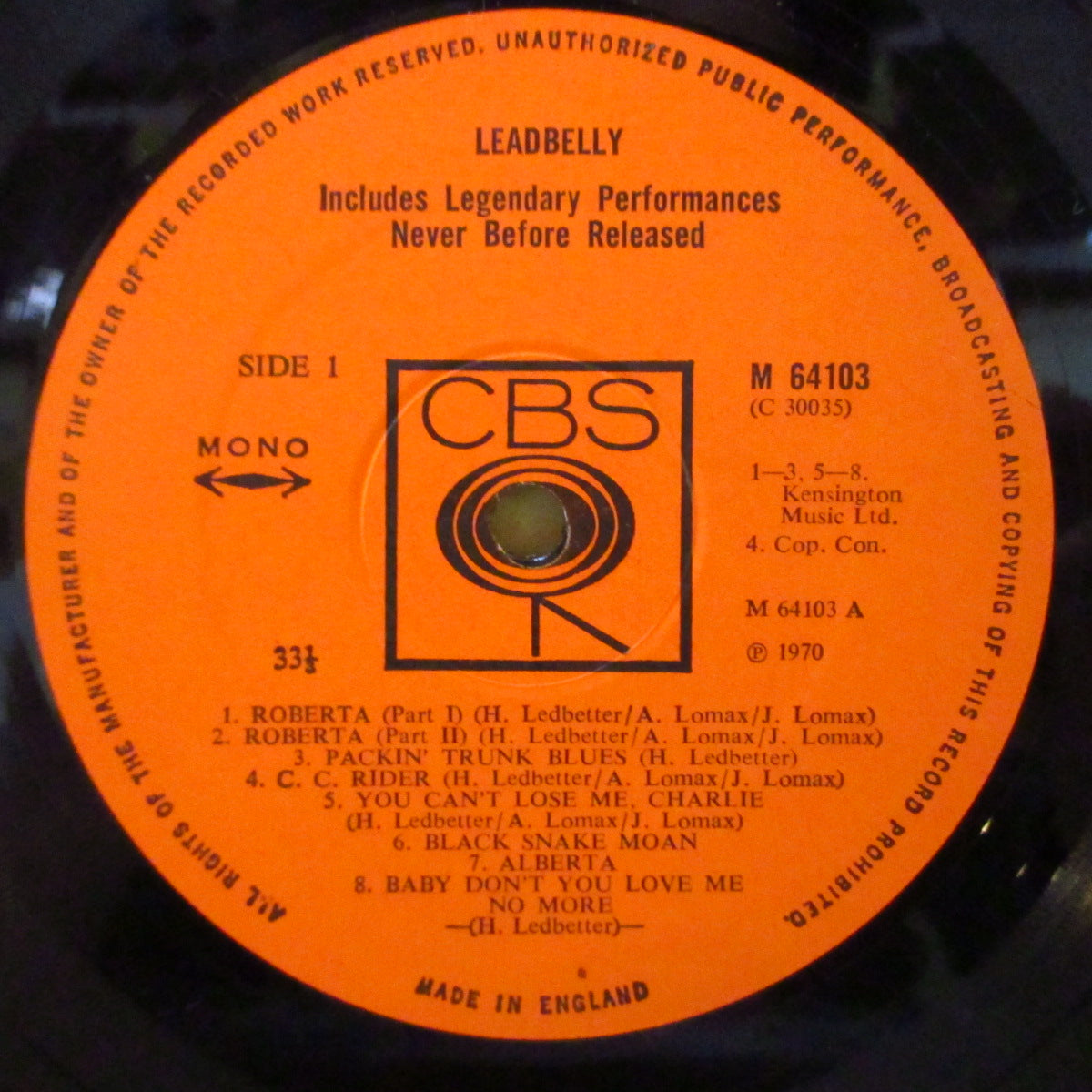 LEADBELLY (レッドベリー) - Leadbelly : Includes Legendary Performances Never Before Released (UK '70 オリジナル・モノラル LP)当時未発表のレア音源集全16曲収録。