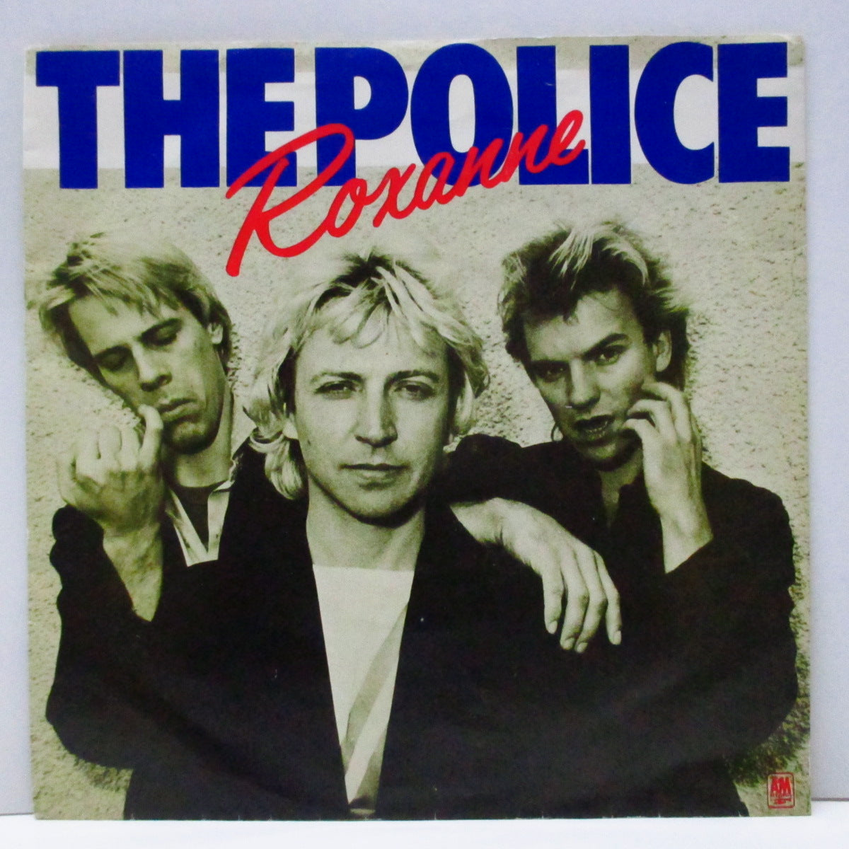 POLICE, THE (ザ ・ポリス) - Roxanne / Peanuts (UK '79 再発「金ロゴ」フラットセンター「青盤」ステレオ 7"/光沢ソフト紙「グループ写真」ジャケ)
