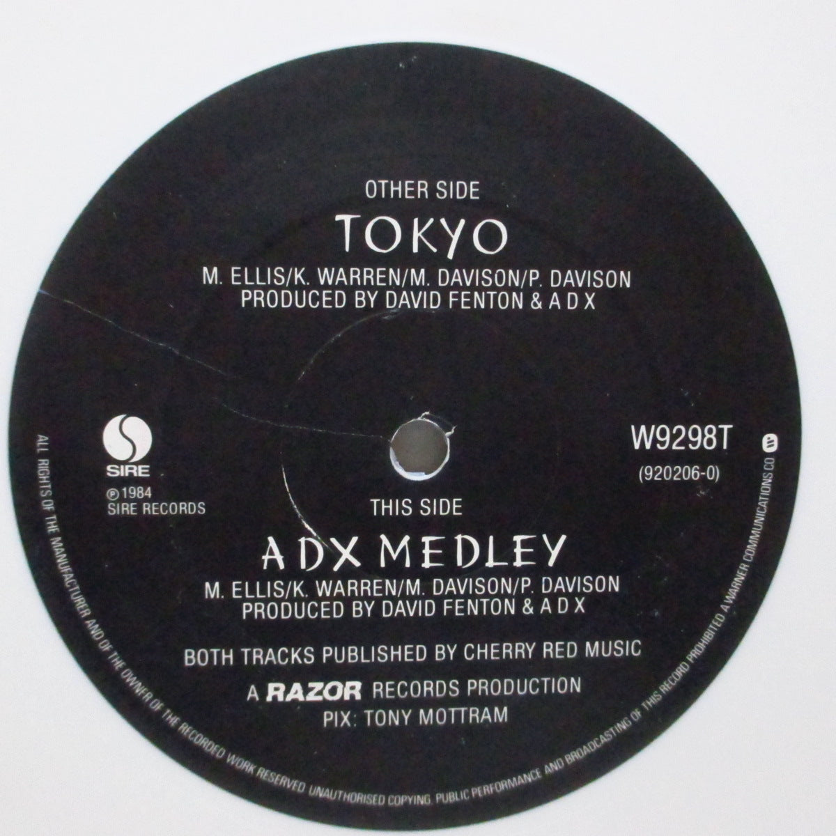 ADX (A.K.A. The Adicts) (ジ・アディクツ) - Tokyo (UK 限定「ホワイトヴァイナル」12"/ステッカー付PVC) '84年「ADX」名義での1作目!