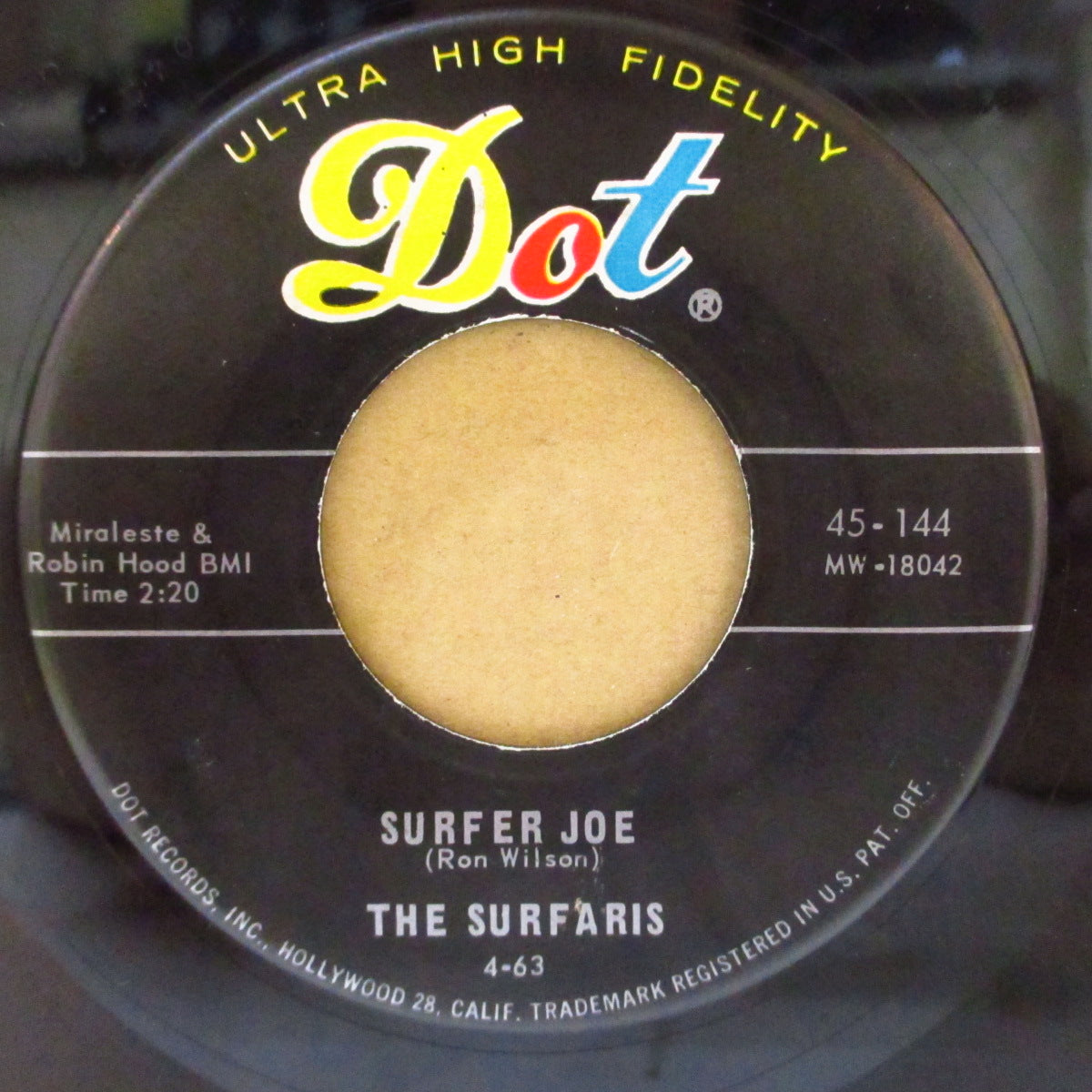 SURFARIS, THE (ザ・サーファリーズ) - Wipe Out / Surfer Joe (US '66 ドット社再発 7インチ)サーフ・ギター・インスト名曲 & 唄入りサーフ・ポップ名曲!