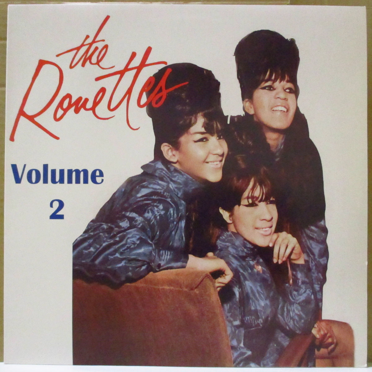 RONETTES, THE (ザ・ロネッツ) - Volume 2 (EU 限定リリース・アナログ LP/廃盤) レア音源編集コンピ第2弾全18曲!