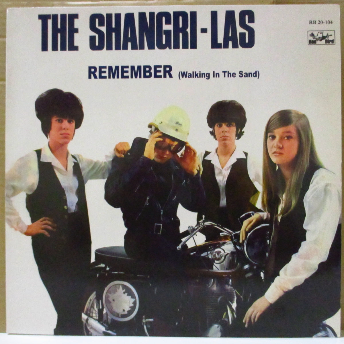 SHANGRI-LAS, THE (ザ・シャングリ・ラス) - Remember (Walking In The Sand) (EU '07年限定20曲入り LP/廃盤)レア・トラック・コンピ