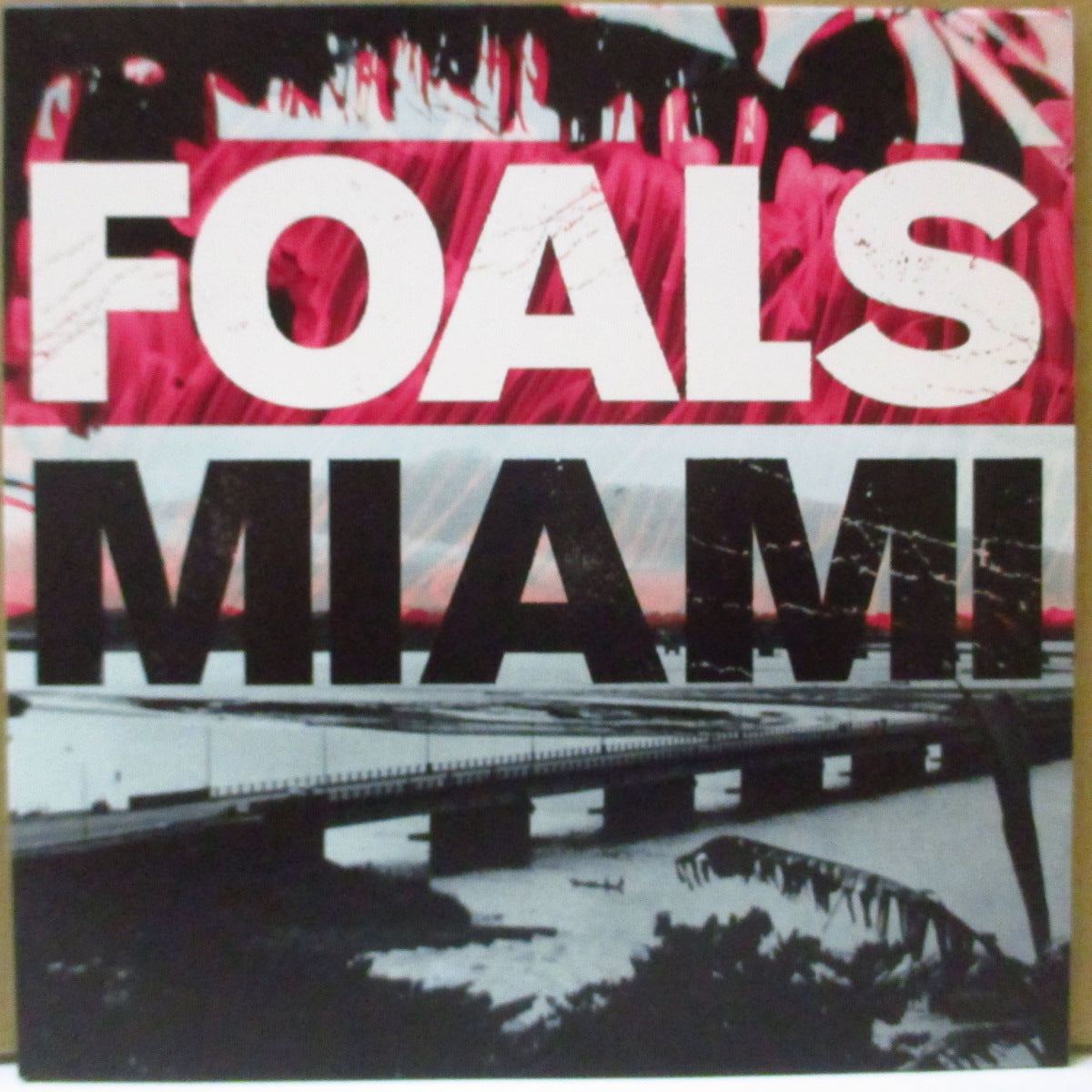 FOALS (フォールズ) - Miami (UK オリジナル 7インチ+光沢固紙ジャケ, ダイカットインナー) '10年シングル