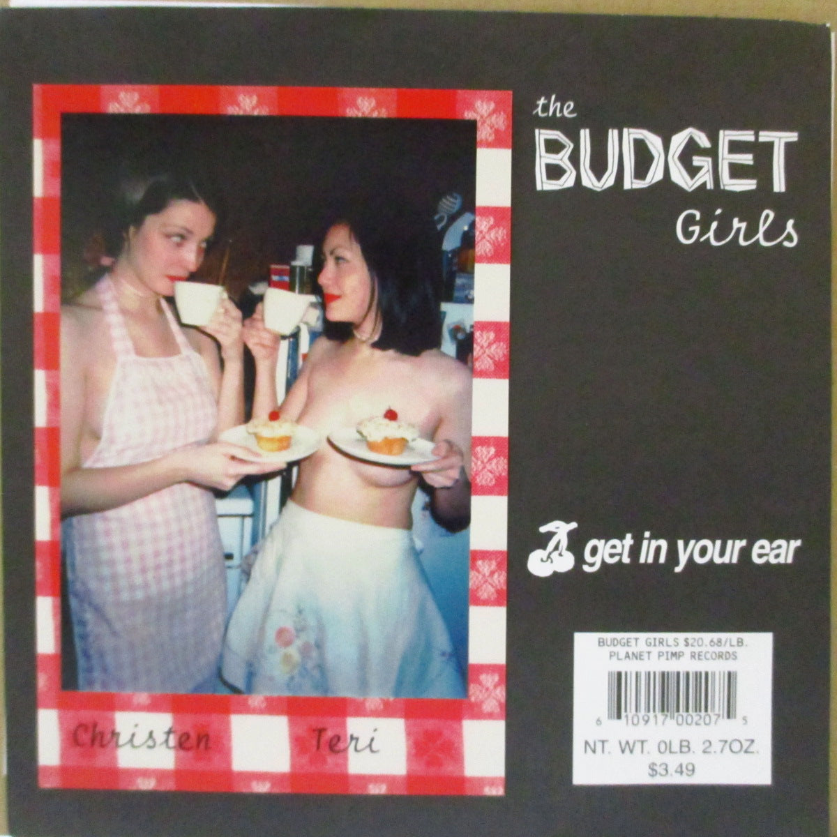 BUDGET GIRLS, THE (ザ・バジェット・ガールズ) - Get In Your Ear (US '96 限定4曲入り「赤盤」 7インチ+写真添付マット固紙ジャケ)