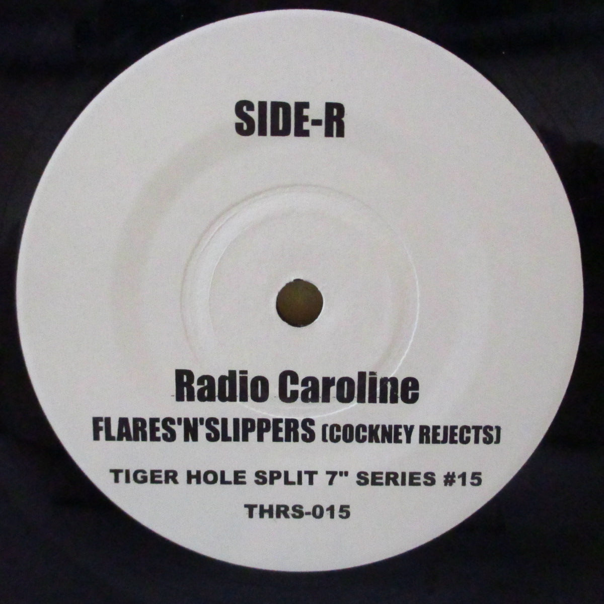 RADIO CAROLINE / TURN-TABLES, THE (レディオ・キャロライン / ザ・ターンテーブルス) - S.T. <Split Single> (Japan '04 500枚限定オリジナル スプリット 7インチ/赤&黒・光沢ソフト紙ジャケ)