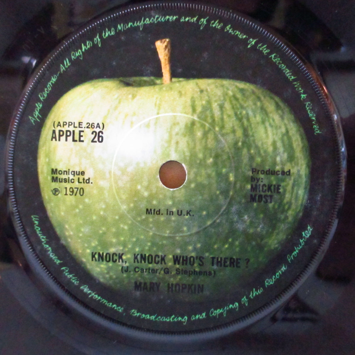 MARY HOPKIN (メリー・ホプキンス) - Knock, Knock Who's There? (UK '70 オリジナル「フラットセンター」 7インチ+アップルロゴ入り黒カンパニースリーブ)