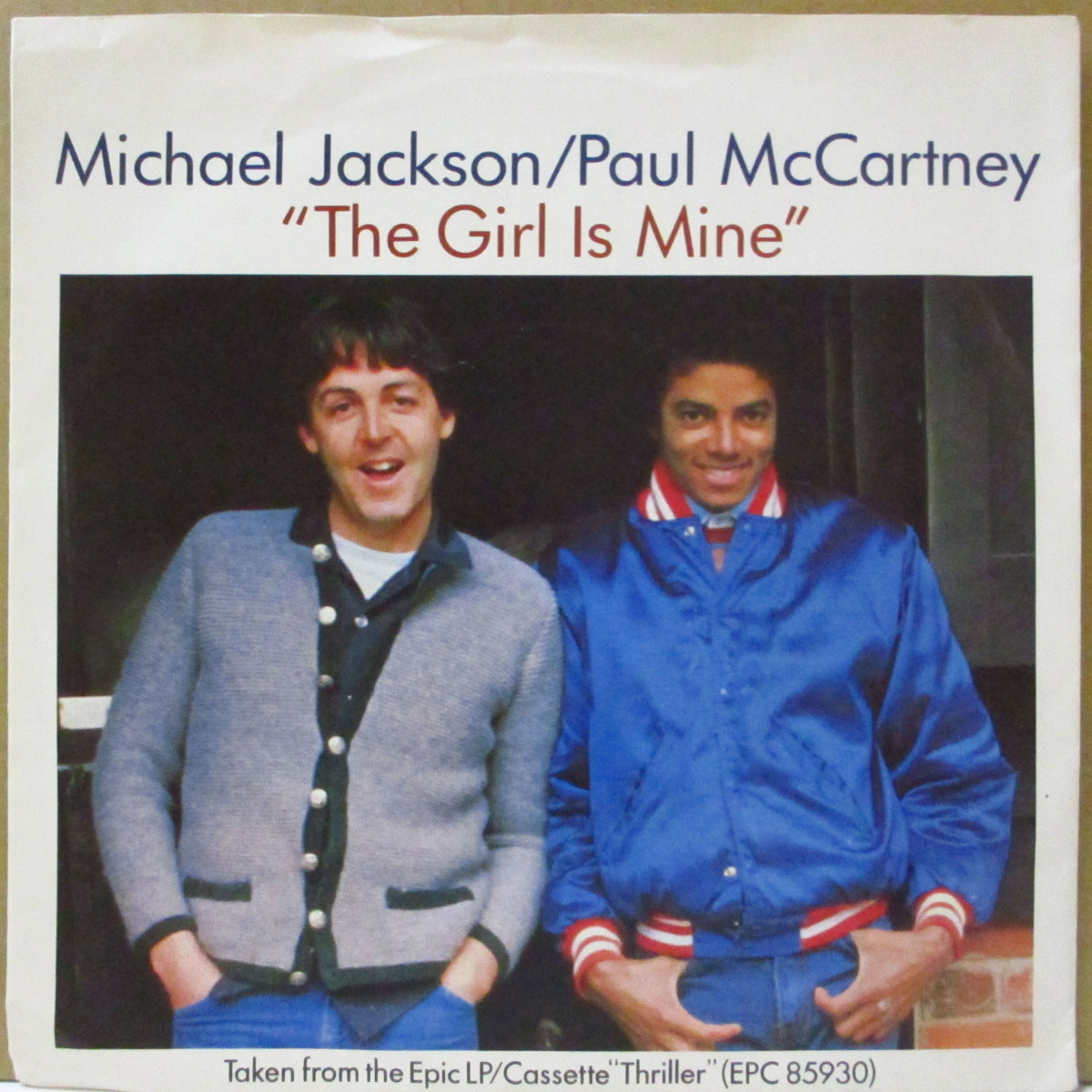 PAUL McCARTNEY / MICHAEL JACKSON (ポール・マッカートニー / マイケル・ジャクソン) - The Girl Is Mine (UK '82 オリジナル「プロダクション/ライセンス表記あり青紙ラベ・フラットセンター」7インチ+光沢ソフト紙ジャケ)