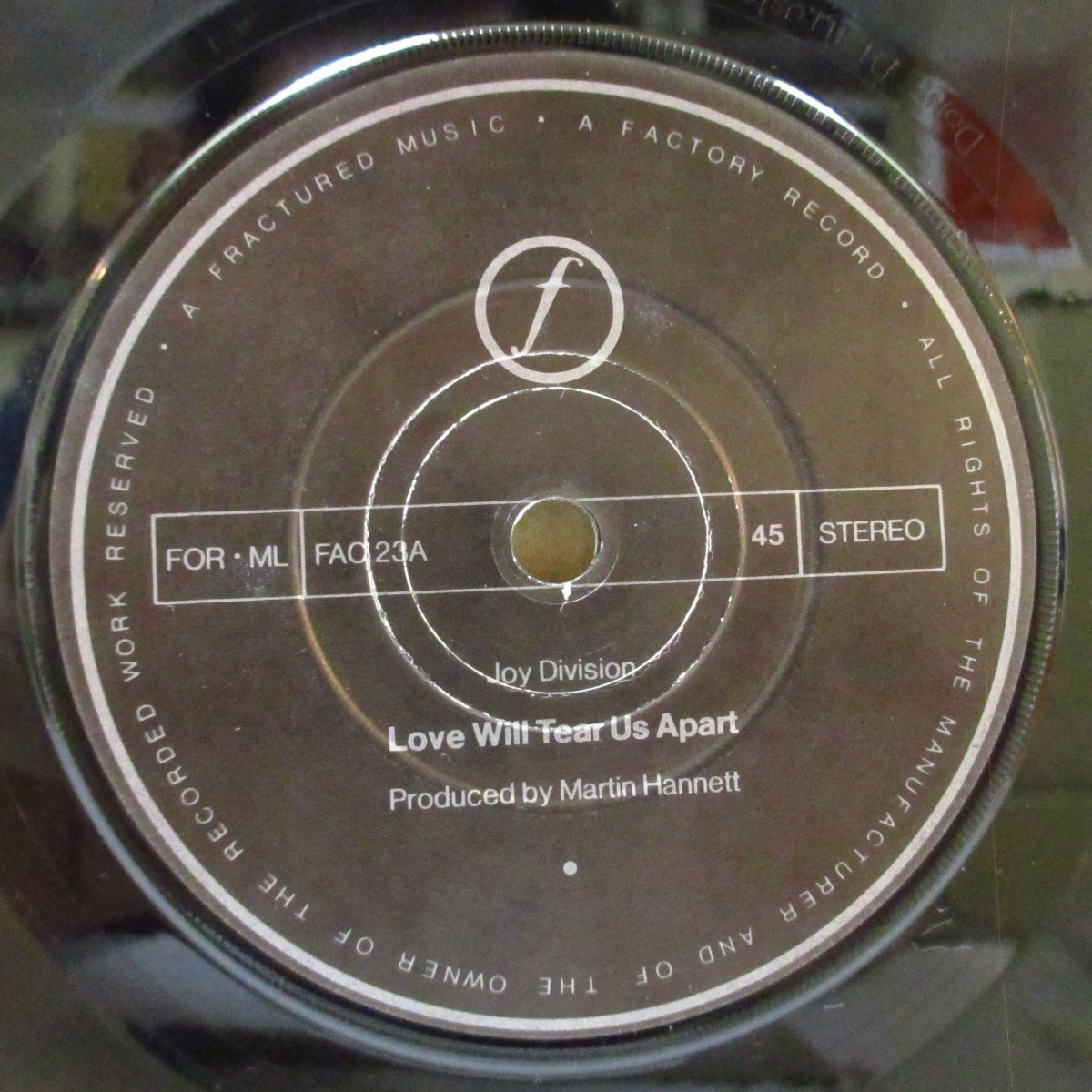 JOY DIVISION (ジョイ・ディヴィジョン) - Love Will Tear Us Apart +2 (UK オリジナル「黒盤」7インチ+裏面切り込み光沢固紙ジャケ)