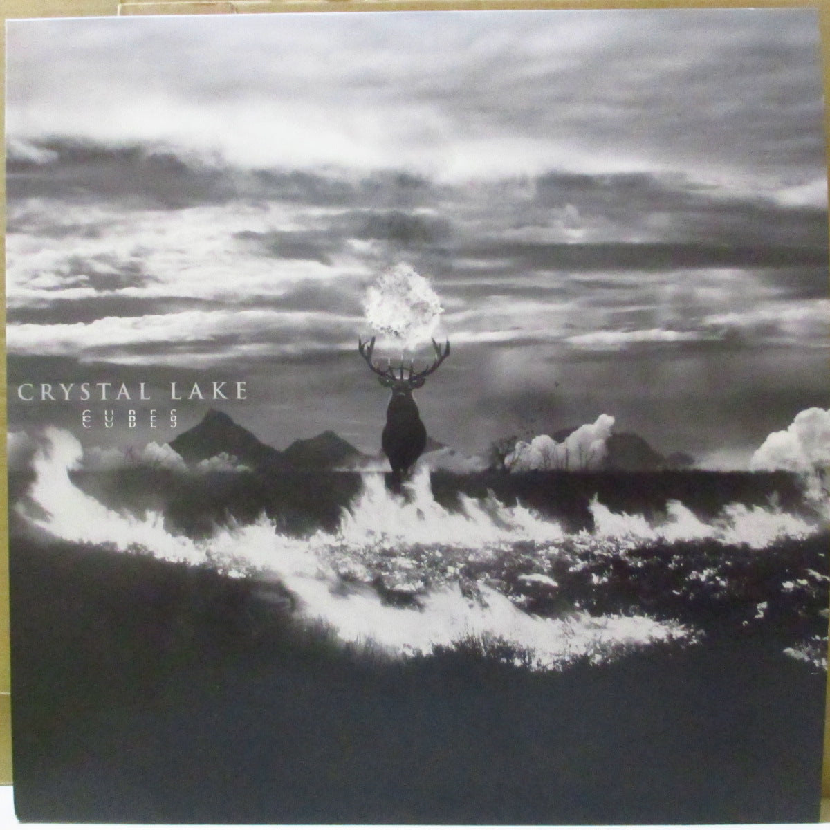 CRYSTAL LAKE (クリスタル・レイク) - Cubes (Japan '15 オリジナル7曲入り33回転 12インチ+インサート, ダウンロードコード)東京メタルコア名作!