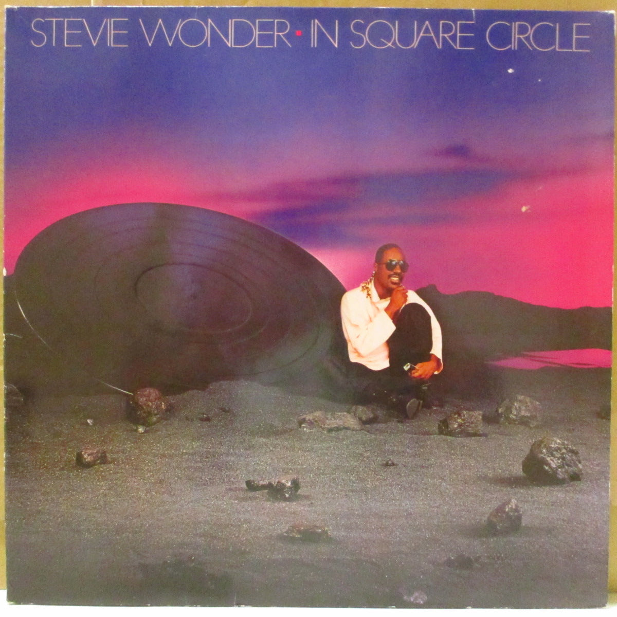 STEVIE WONDER (スティーヴィー・ワンダー) - In Square Circle (EU '85 初回オリジナル・ステレオLP+ブックレット/エンボス見開きジャケ) LPは40年間未再発化!