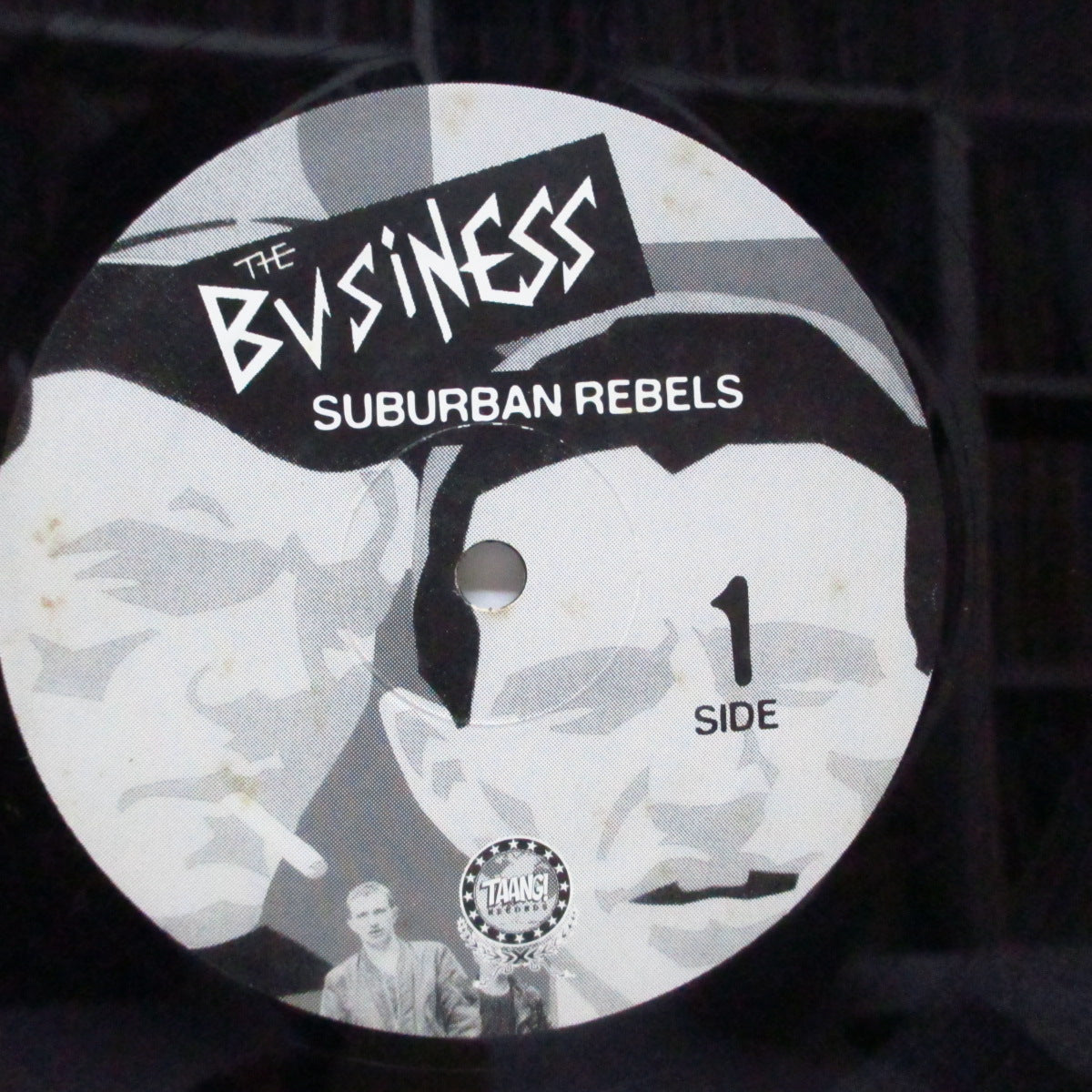 BUSINESS, THE (ザ・ビジネス) - Suburban Rebels (US '96 再発「ブラックヴァイナル」LP+見開ジャケ/Taang! 121) '83年ファースト!