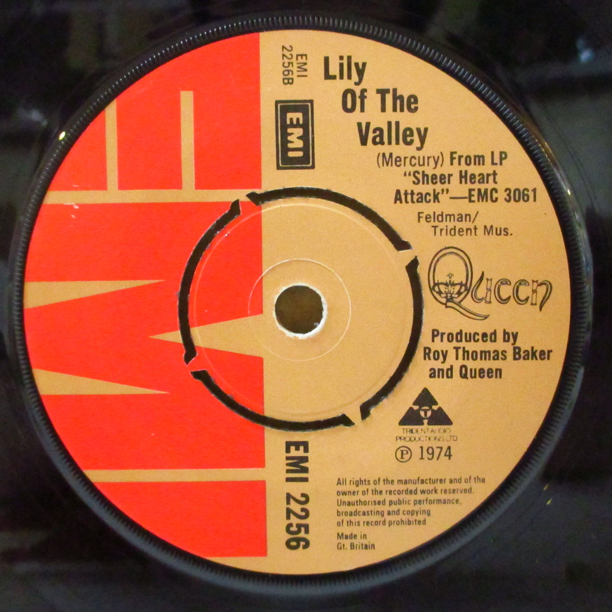 QUEEN (クイーン) - Now I'm Here (UK '75 オリジナル「ラウンドセンター」 7インチ+EMI社カンパニースリーブ)