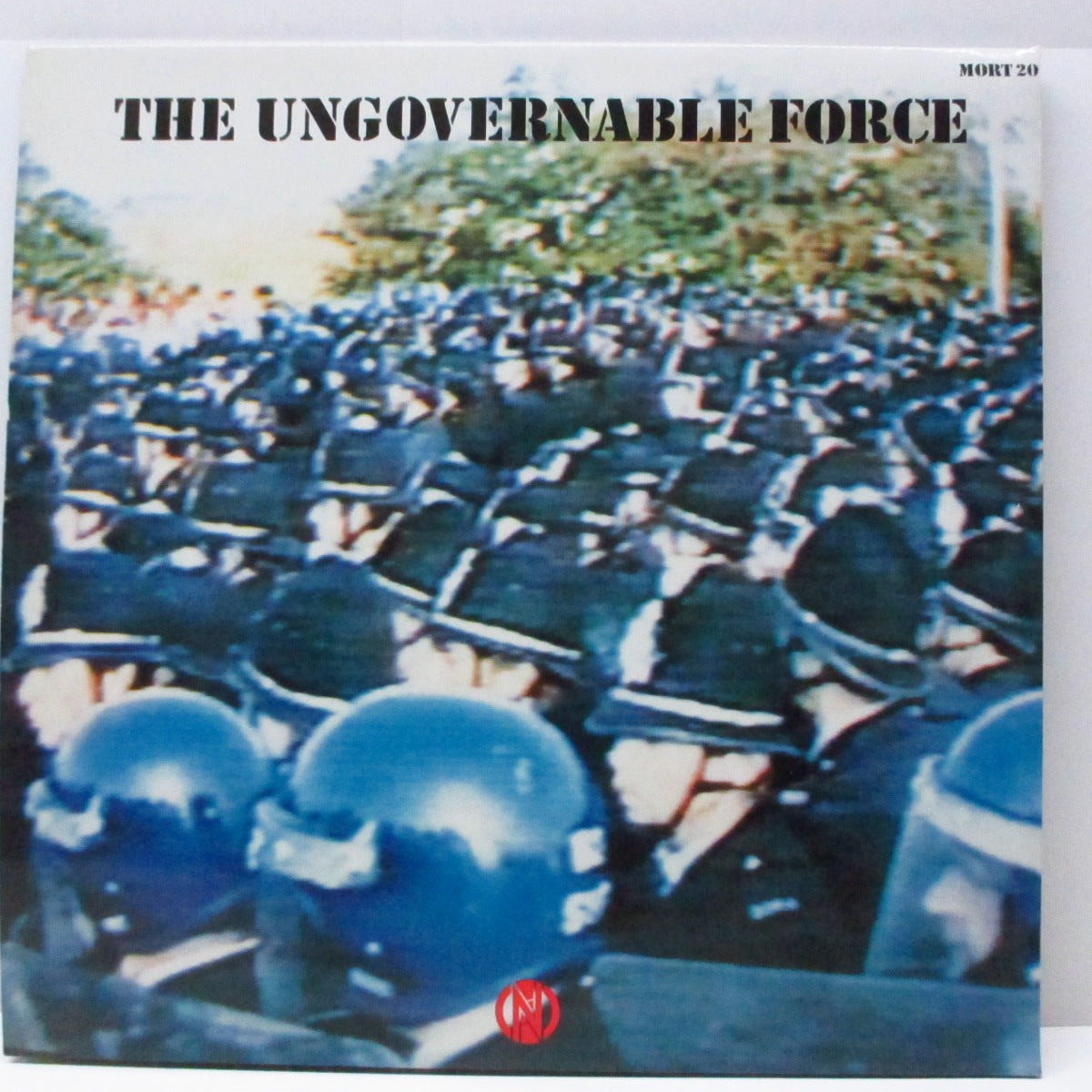 CONFLICT (コンフリクト) - The Ungovernable Force (UK 90's 再発 LP/価格表記の無い見開ジャケ) '86年サード!