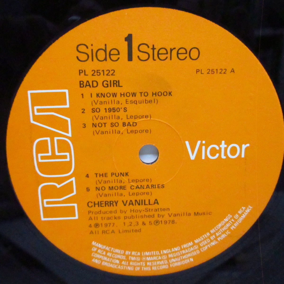 CHERRY VANILLA (チェリー・ヴァニラ) - Bad Girl (UK オリジナル LP/両面コーティングジャケ)