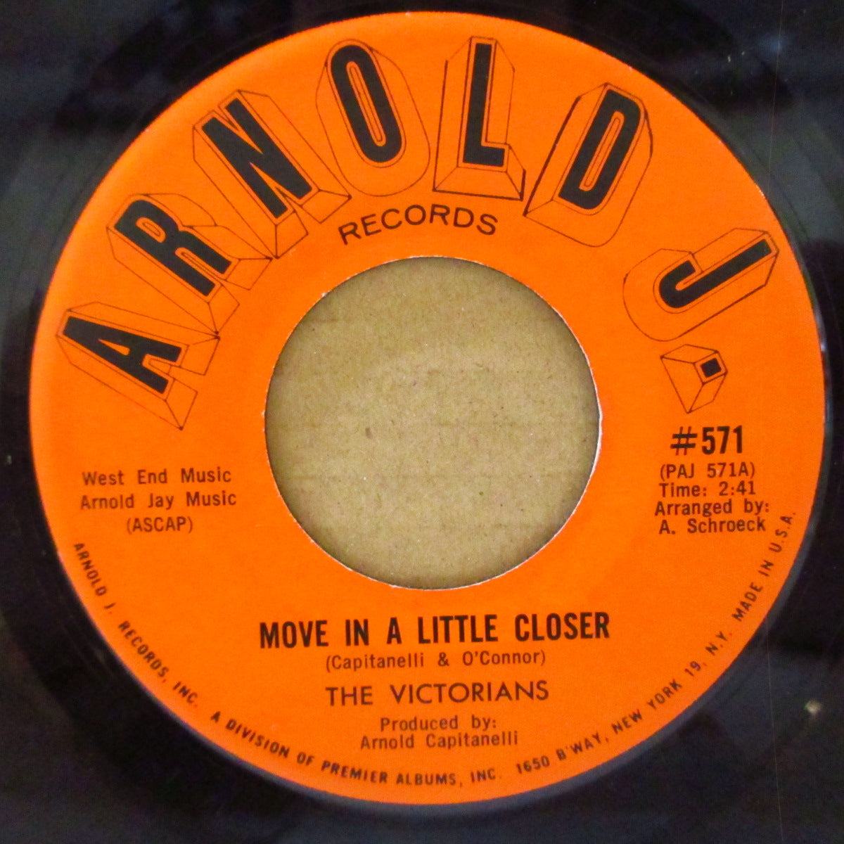 VICTORIANS, THE (ザ・ヴィクトリアンズ) - Move In A Little Closer (US '68 オリジナル7インチ)