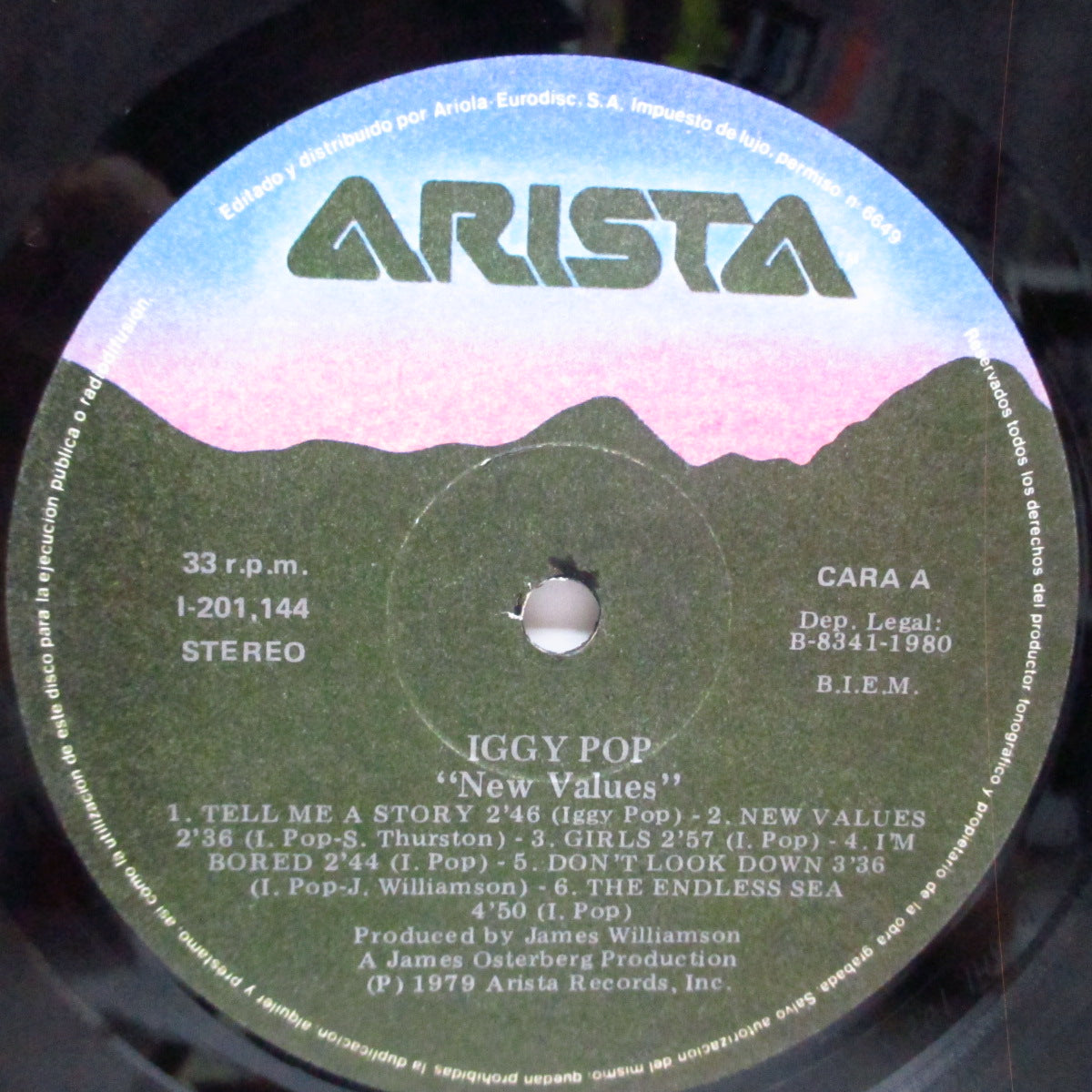 IGGY POP (イギー・ポップ) - New Values (Spain 80's再発「黒山ラベ」LP+見開ジャケ/I-201144)
