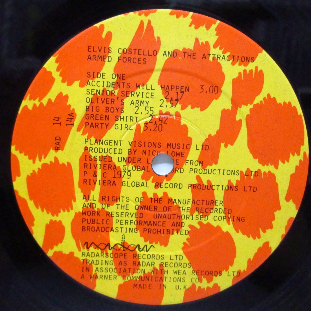 ELVIS COSTELLO And The Attractions (エルヴィス・コステロ & ジ・アトラクションズ) - Armed Forces (UK オリジナル LP+インナー、7"、ポストカード4枚/ステッカー付き見開ジャケ) 完品!