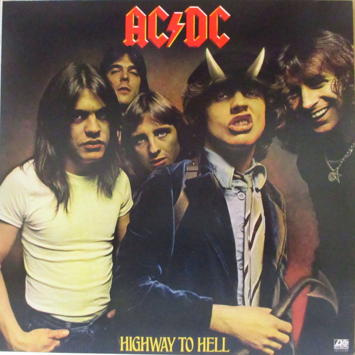 AC/DC (エーシー・ディーシー) - Highway To Hell (US '80's 再発 LP+レーベル・ソフト紙インナー/バーコードあり光沢ジャケ) '79年6thアルバム
