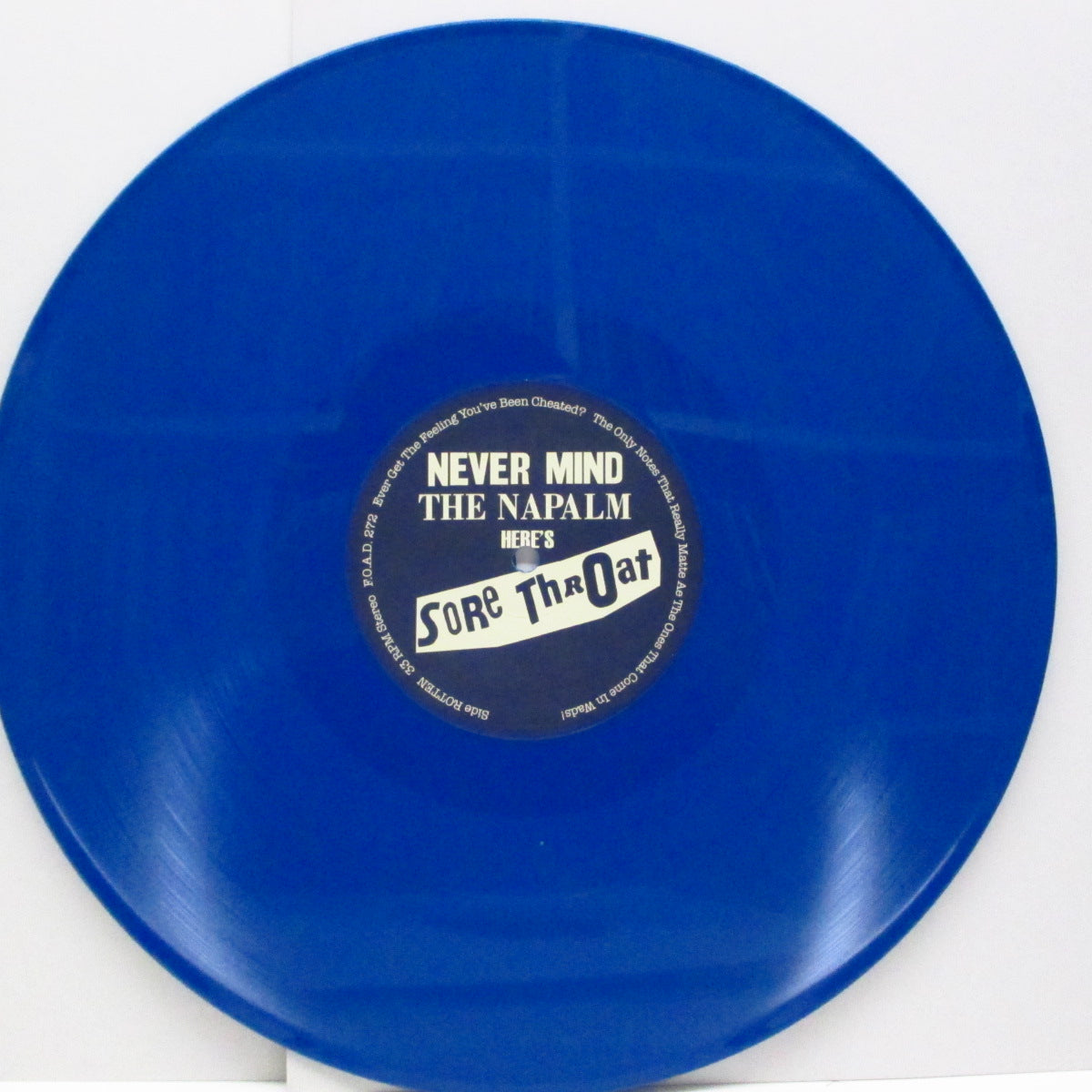 SORE THROAT (ソアー・スロウト) - Never Mind The Napalm Here's Sore Throat (Italy '22 150枚限定再発「青盤」81曲入り LP+インサート/見開きジャケ) Die Hard Edition !