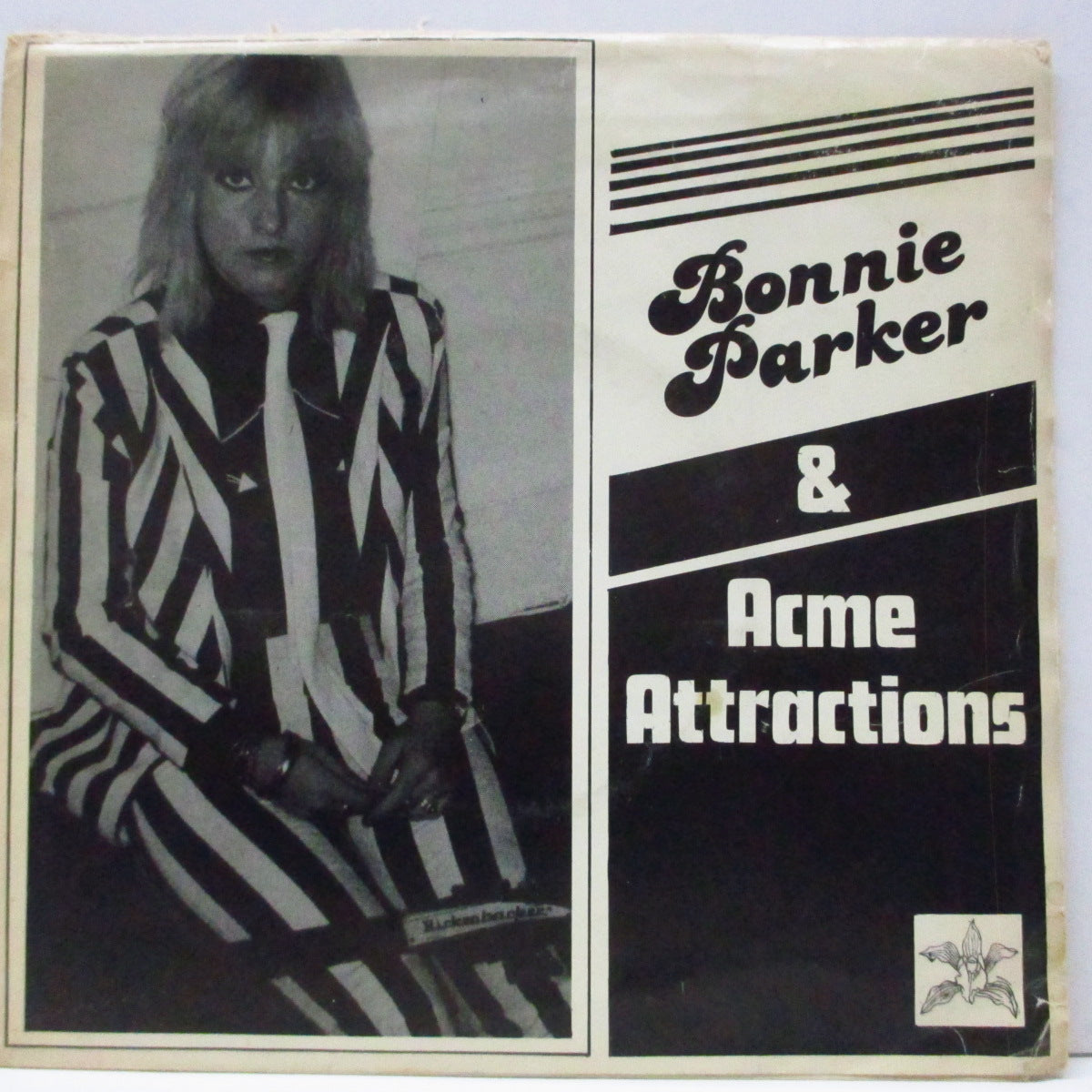 BONNIE PARKER & ACME ATTRACTIONS (ボニー・パーカー & アクメ・アトラクションズ) - Eve Of Destruction / It's O.K. (UK '81 オリジナル 7"/光沢ソフト紙三つ折りジャケ) '81年セカンド&ラスト!