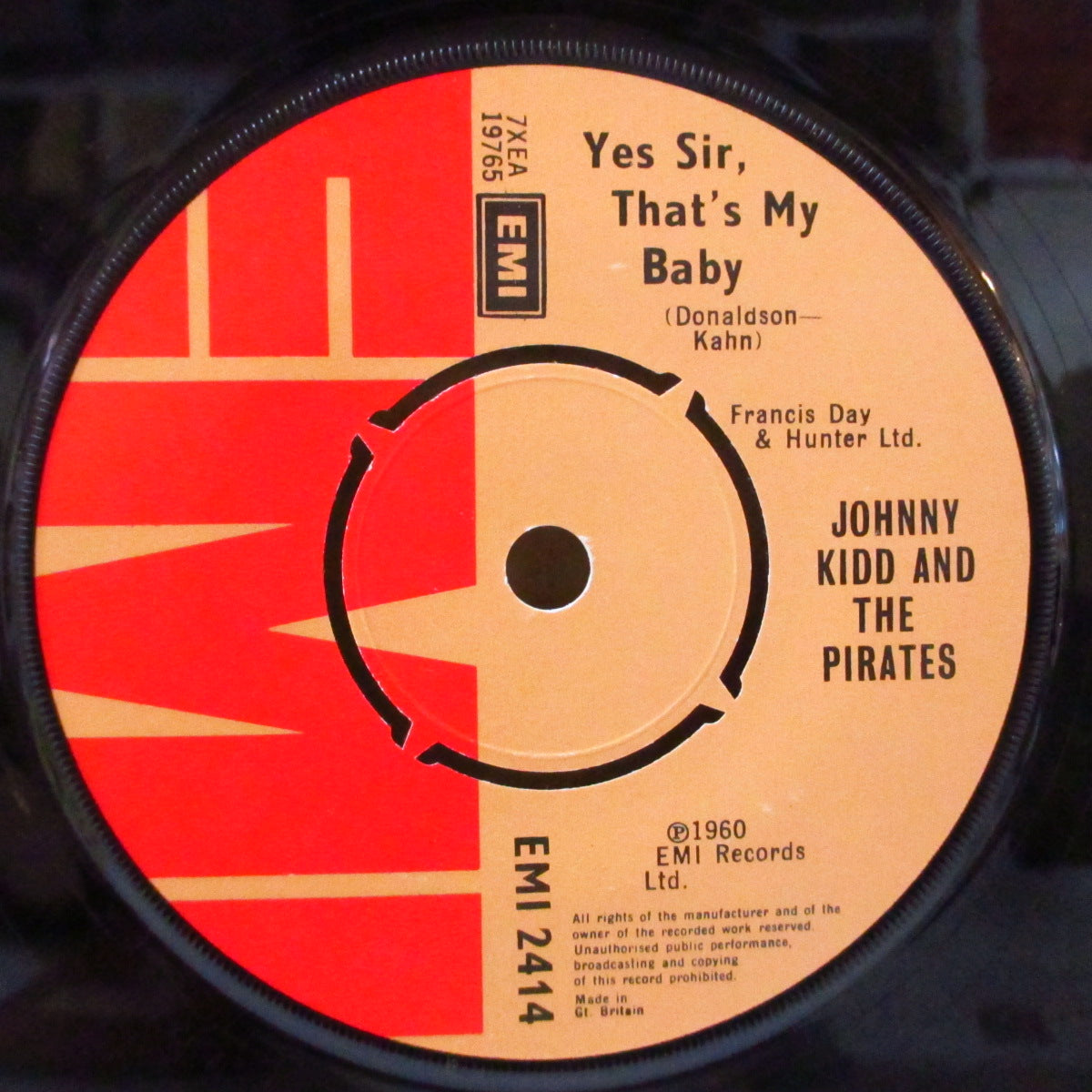 JOHNNY KIDD & THE PIRATES (ジョニー・キッド & ザ・パイレーツ) - Shakin' All Over (UK '76年再発7インチ+カンパニースリーブ/EMI 2414) テディボーイR&R名曲!