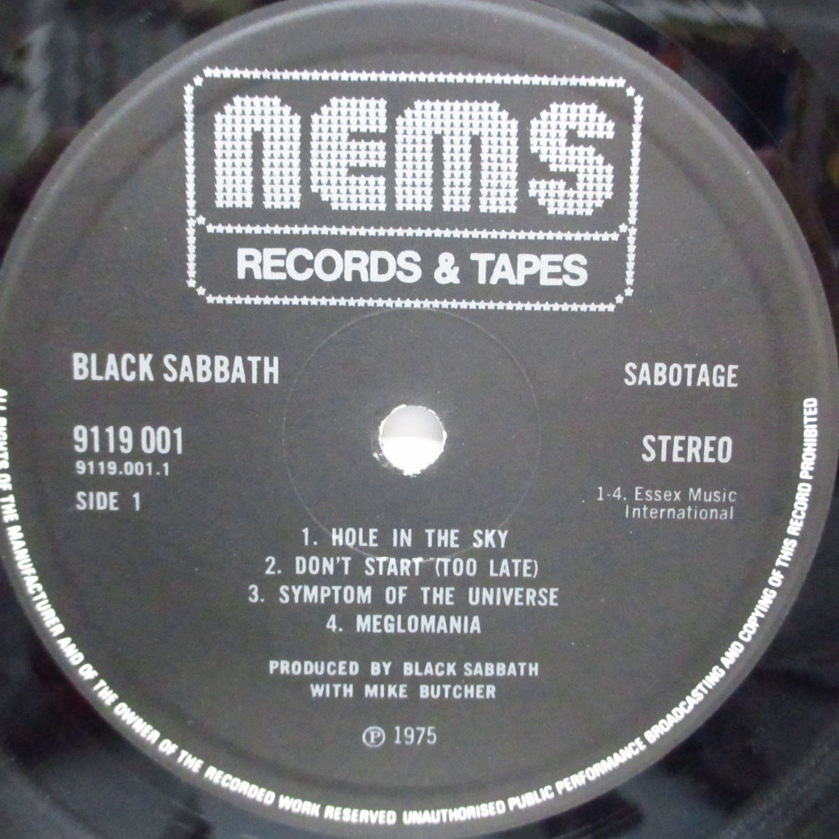 BLACK SABBATH (ブラック・サバス) - Sabotage (UK 初回オリジナル「Records & Tapesラベ」 LP/テクスチャージャケ)
