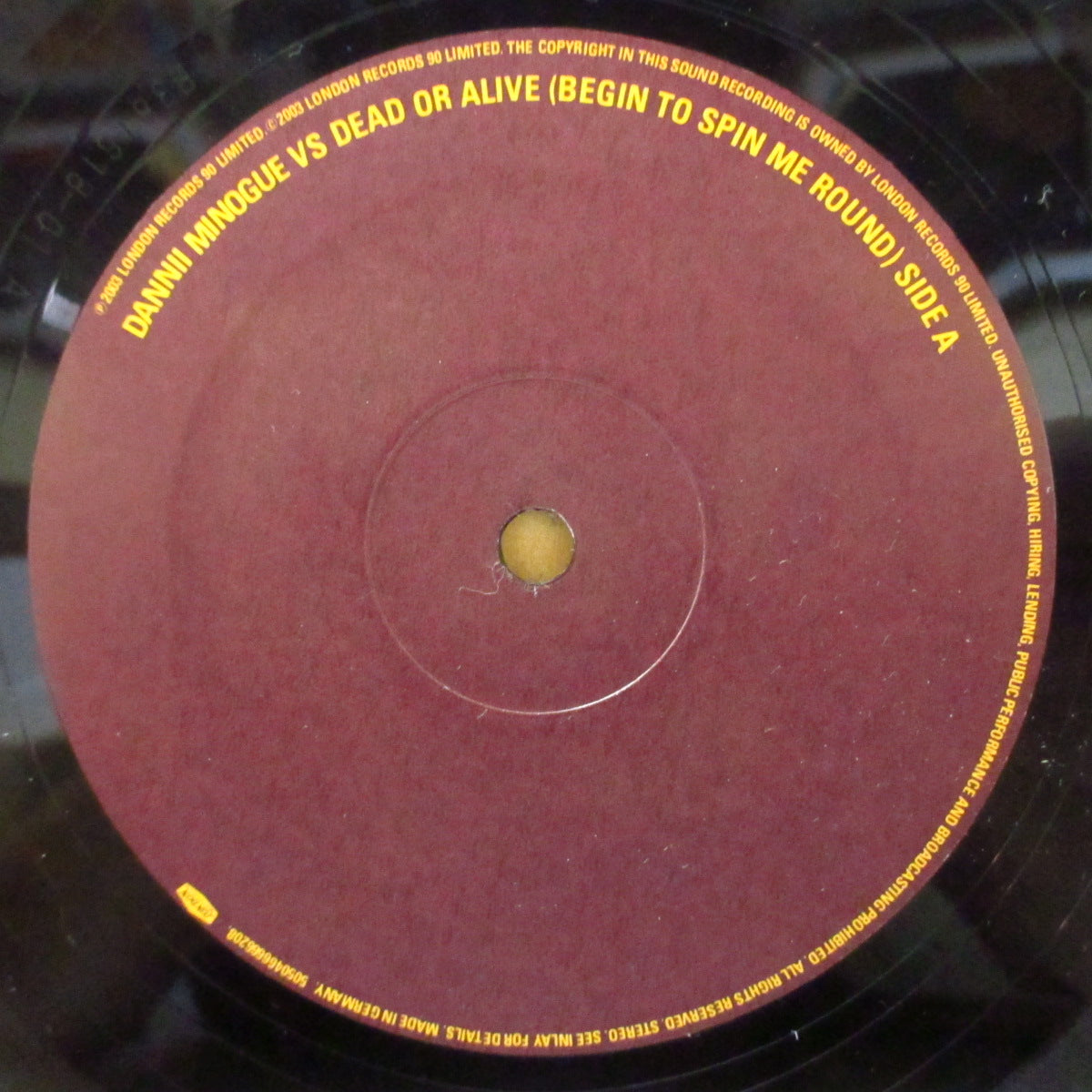 DANNII MINOGUE VS. DEAD OR ALIVE (ダニー・ミノーグ VS デッド・オア・アライヴ) - Begin To Spin Me Round (UK オリジナル4曲入り 12インチ) '03年マッシュアップ・シングル