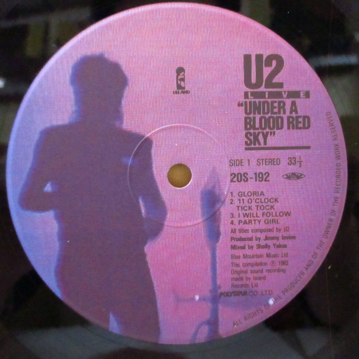 U2 - =四騎= - Under A Blood Red Sky (Japan オリジナル ミニ LP+「Photograph; courtesy of Music Life」表記の帯型インサート) '83年ライブミニアルバム
