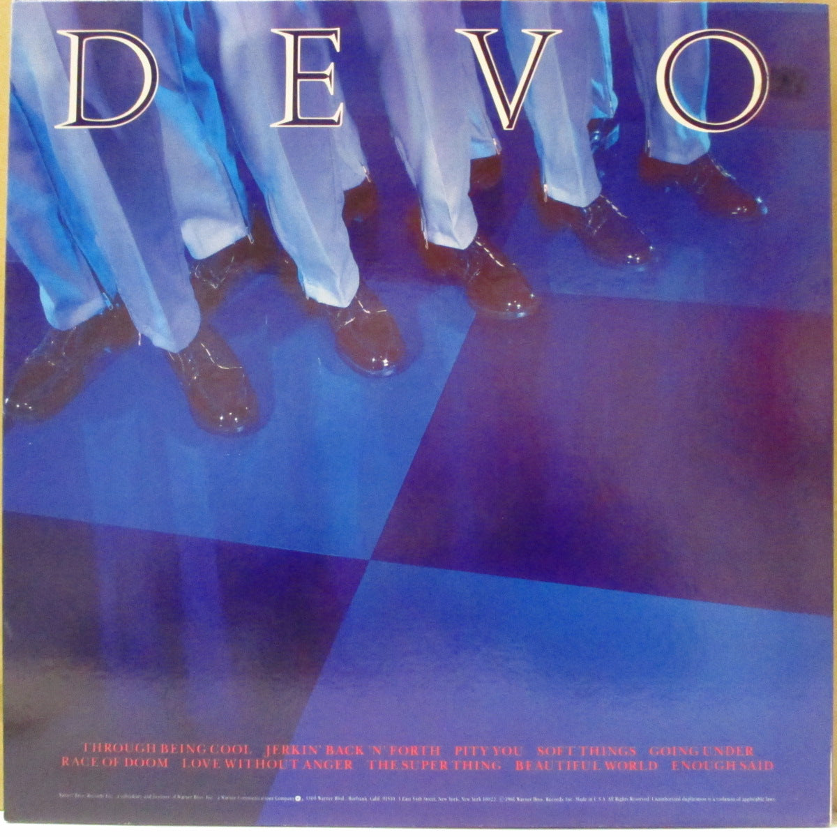 DEVO (ディーヴォ) - New Traditionalists (US '81 限定 LP+ボーナス「ラージホールセンターラベ」7インチ, ソフト紙インナー, ポスター, レアステッカー) 4thアルバム