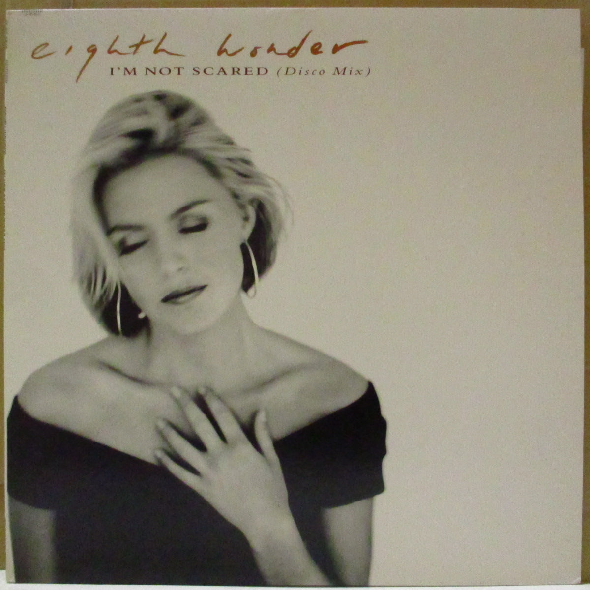 EIGHTH WONDER (エイス・ワンダー) - モンマルトルの森 - I'm Not