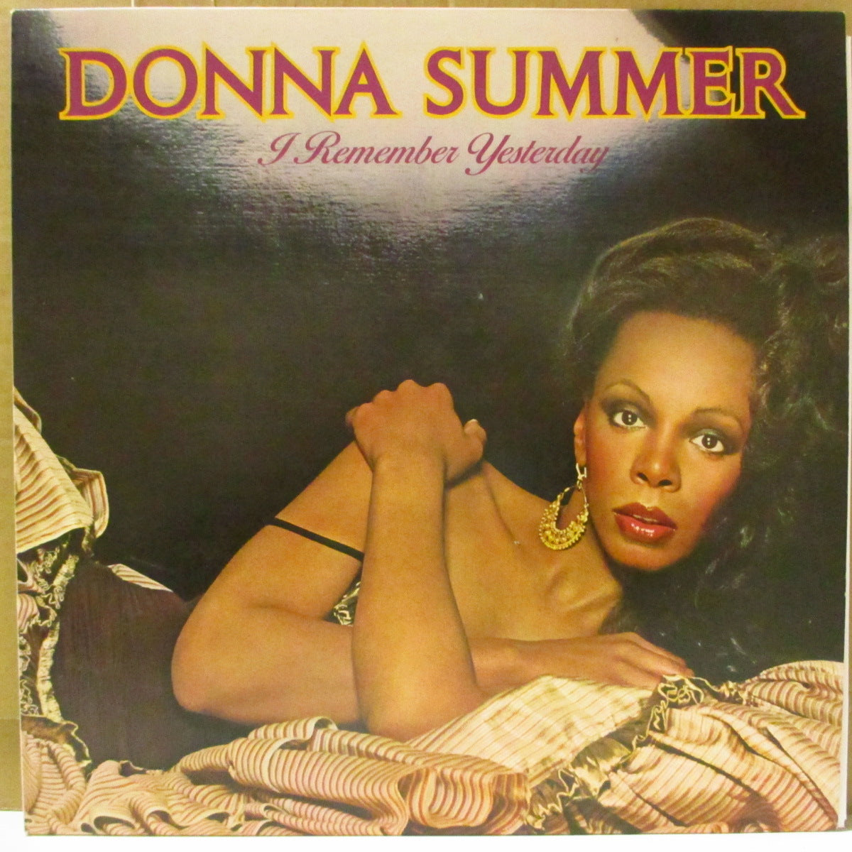 DONNA SUMMER (ドナ・サマー) - I Remember Yesterday (UK '77 オリジナル・ステレオLP)名作5作目アルバム!
