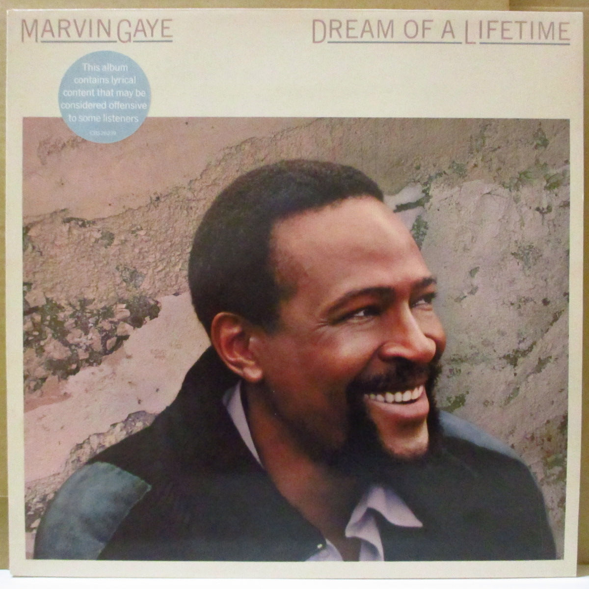 MARVIN GAYE (マーヴィン・ゲイ) - Dream Of A Lifetime (UK '85 オリジナル・ステレオ LP+カラーインナー/レア円形宣伝ステッカー付光沢ジャケ)近年稀な美品!
