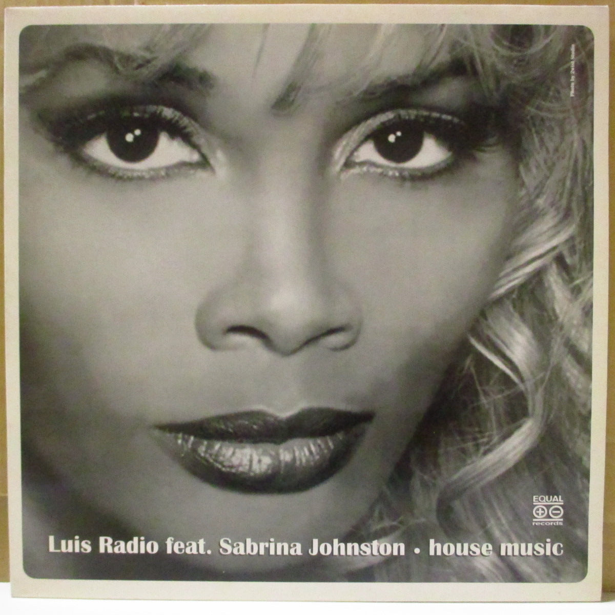 LUIS RADIO Feat, SABRINA JOHNSTON (ルイス・レディオ / サブリナ・ジョンストン) - House Music (Italy '01 オリジナル33回転4曲入り 12インチ)