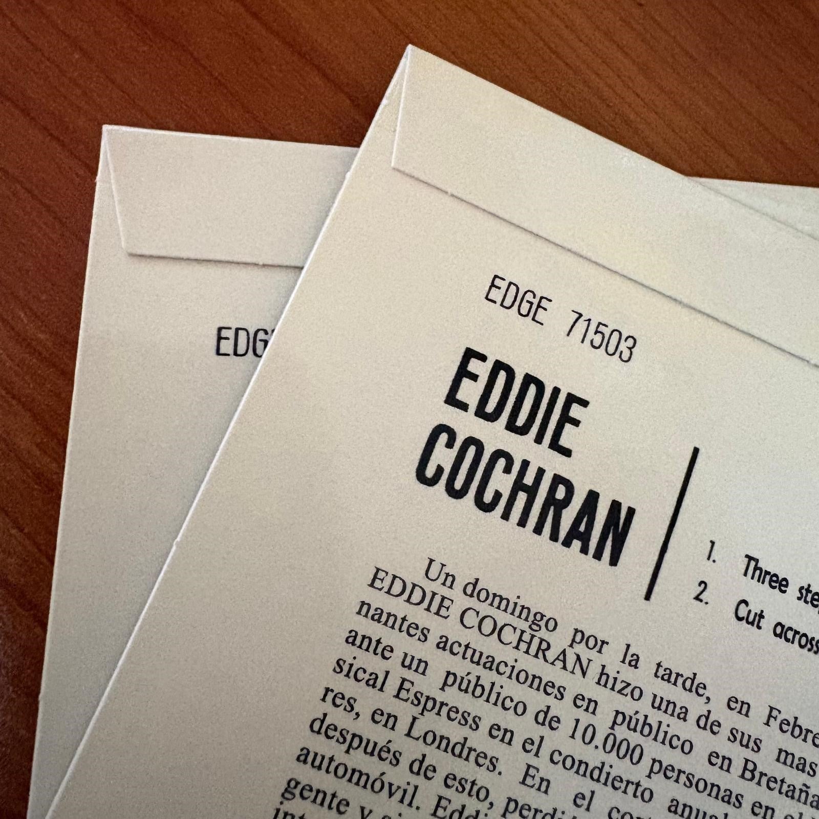 EDDIE COCHRAN (エディ・コクラン) - Three Steps To Heaven + 3 (スペイン限定復刻リプロ再発4曲入り7インチEP/折り返しジャケも再現/ New) '61年スペインEPの再現!