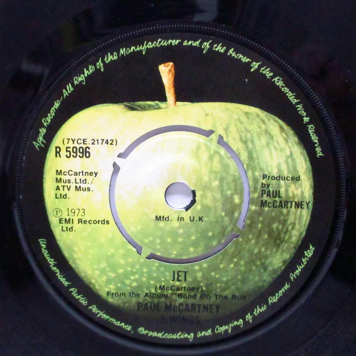 PAUL McCARTNEY & WINGS (ポール・マッカートニー & ウイングス) - Jet (UK オリジナル「ラウンドセンター」7"+黒カンパニースリーブ)