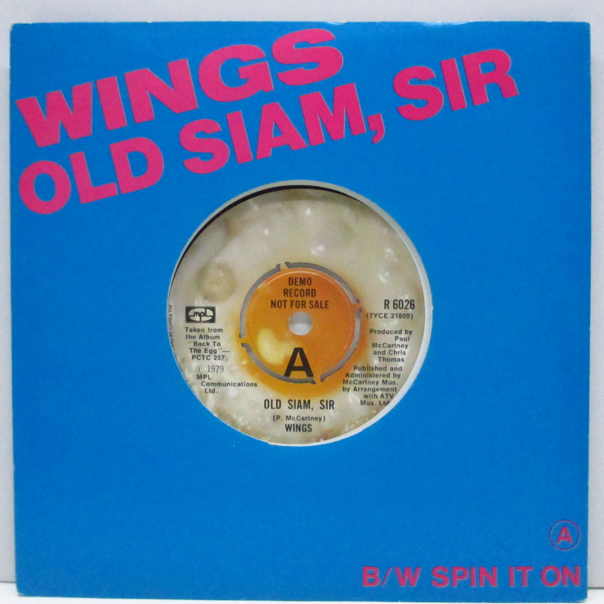 PAUL McCARTNEY & WINGS (ポール・マッカートニー & ウイングス) - Old Siam, Sir (UK プロモ「ラウンドセンター」7"+ダイカット光沢固紙製ジャケ)