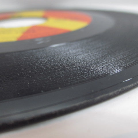 ODDS & ENDS - Foot Track / Let Me Try (Orig)