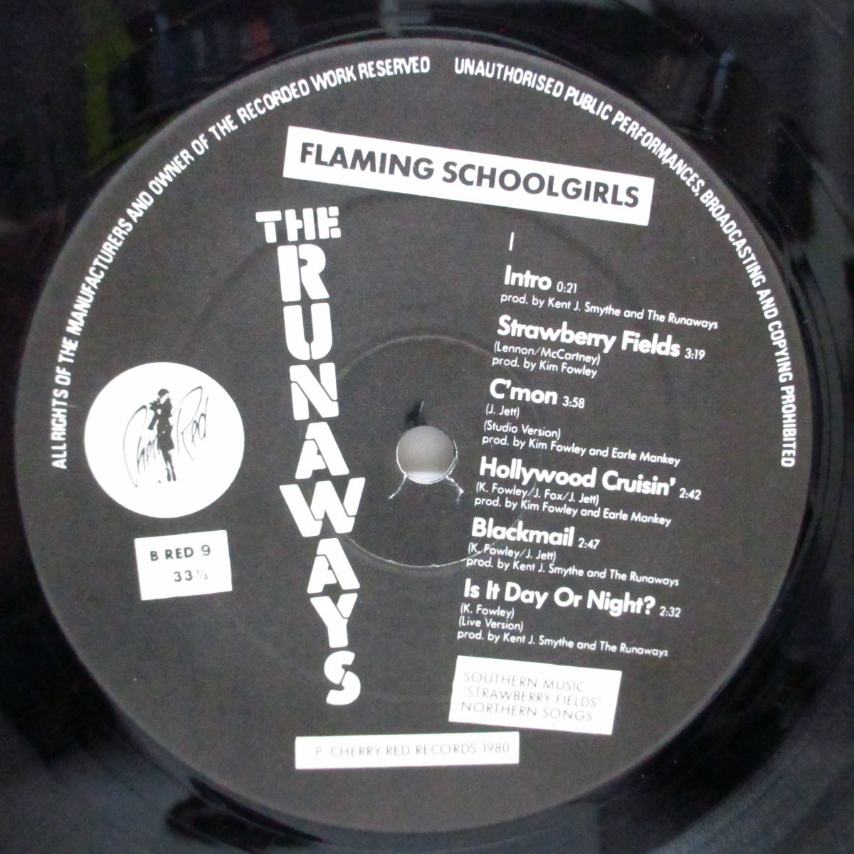 RUNAWAYS, THE With Cherie Currie (ザ・ランナウェイズ・ウィズ・シェリー・カーリー) - Flaming Schoolgirls (UK オリジナル LP)